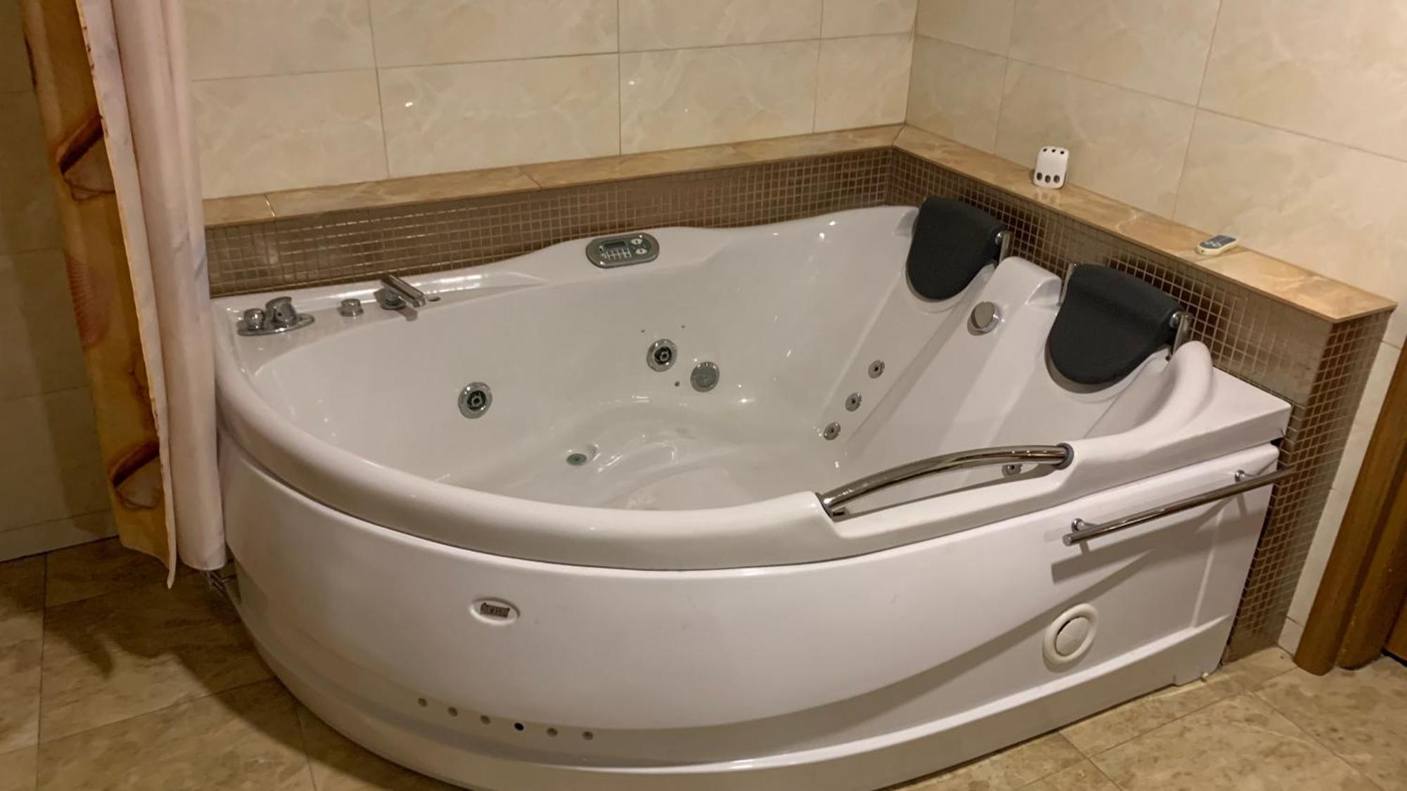 Laguna Resort Spa アウグストゥフ エクステリア 写真